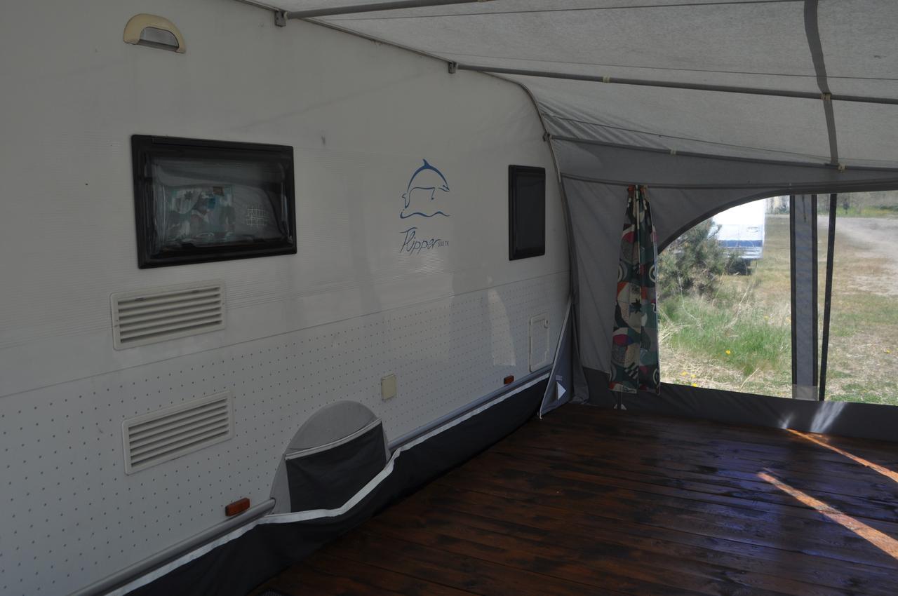 Nowoczesne Przyczepy Kempingowe Chalupy Royal-Camp Exterior photo